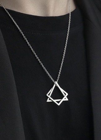 ǰ 