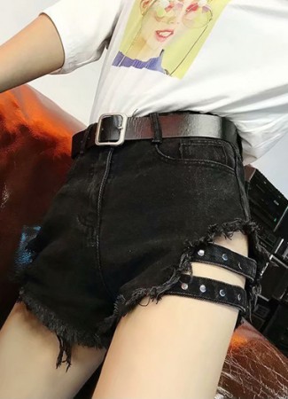 ǰ 