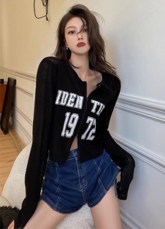 ǰ 